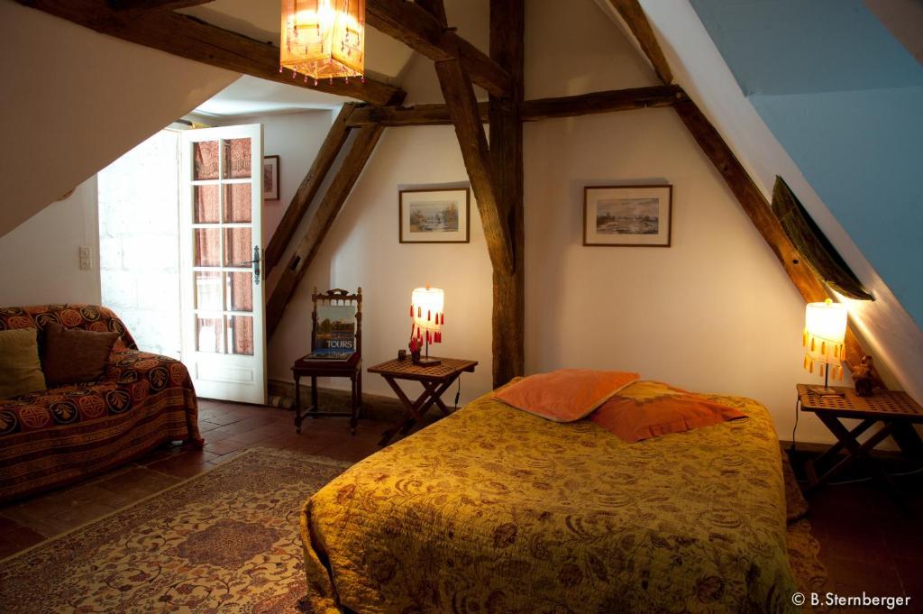 La Demeure Saint-Ours Bed & Breakfast Loches Exterior photo
