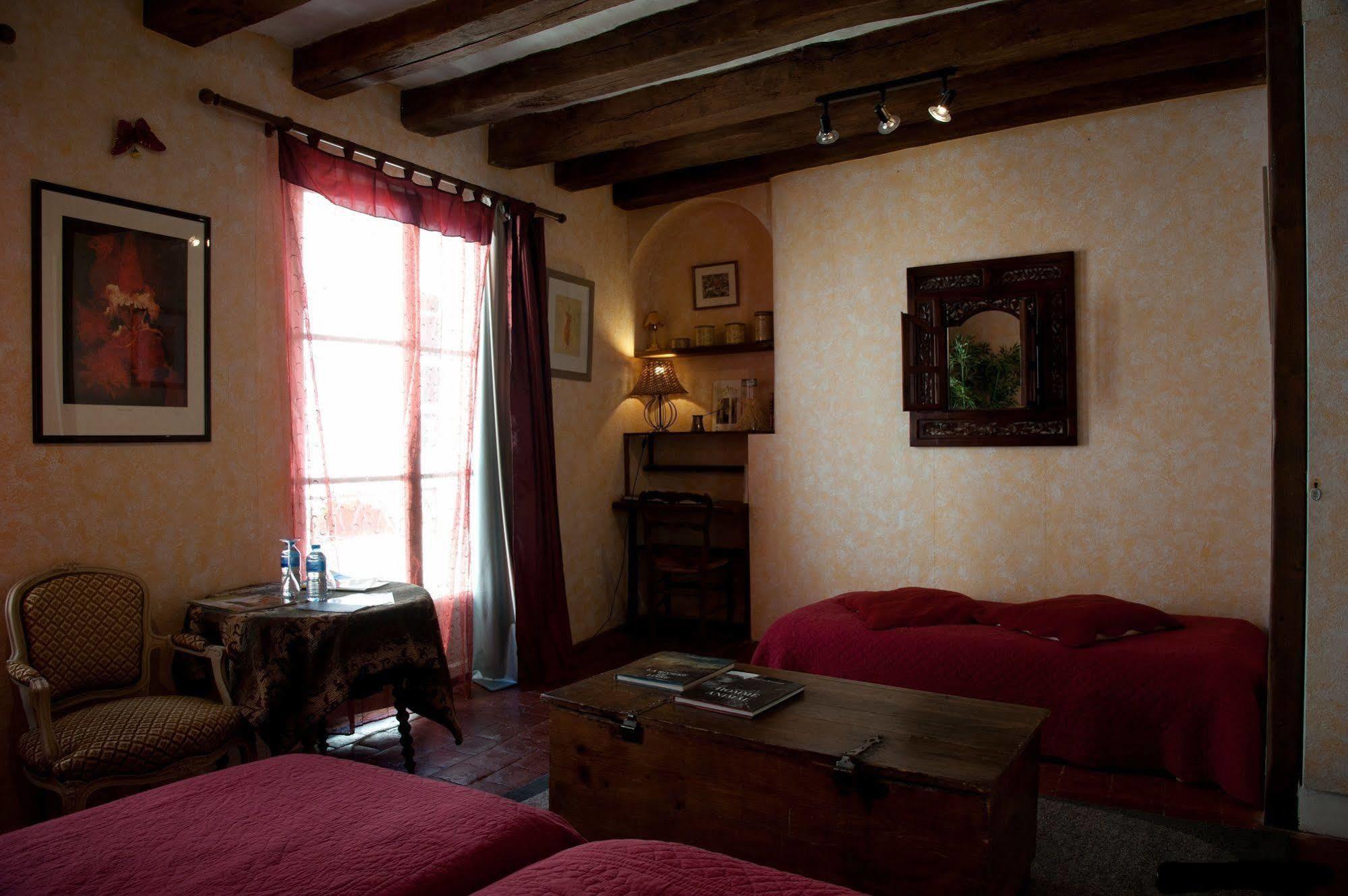 La Demeure Saint-Ours Bed & Breakfast Loches Exterior photo